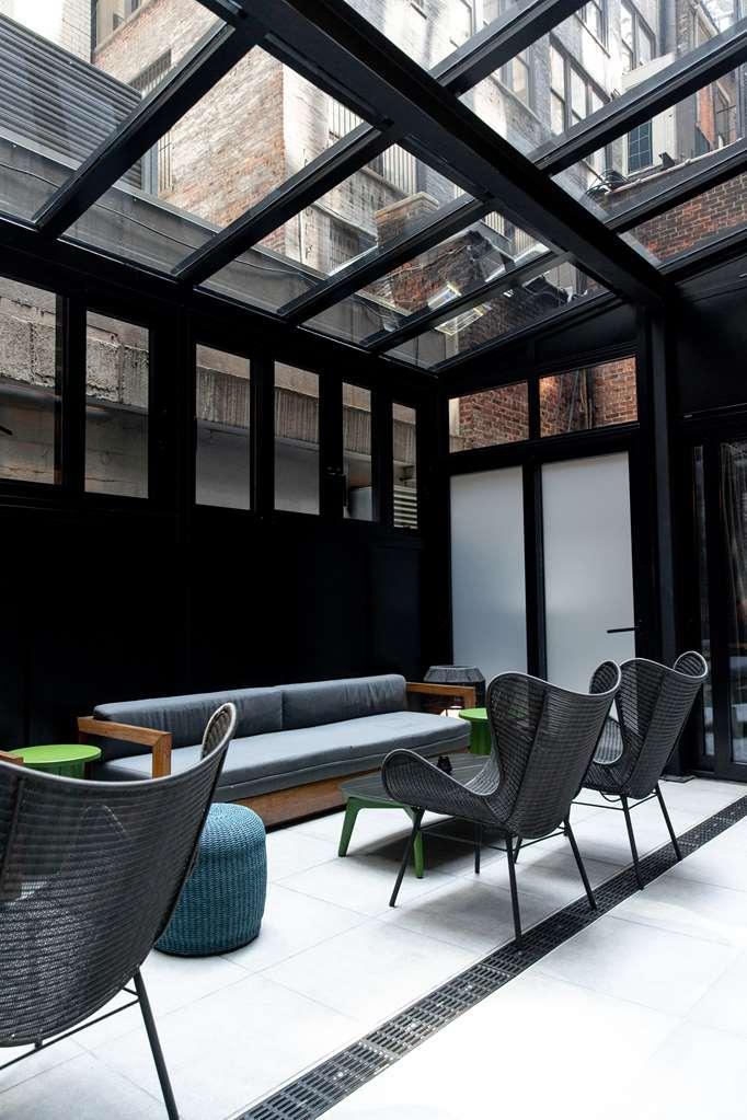 ホテル The Draper New York, Tapestry Collection By Hilton レストラン 写真